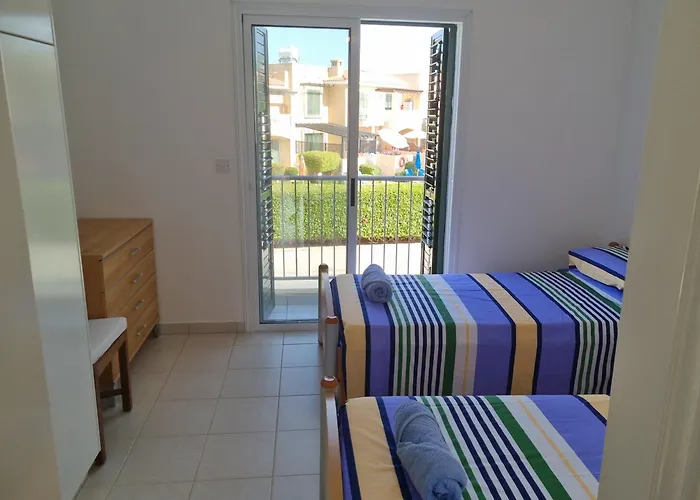 Nyaraló Cyprus 2 Beds Ensuite Pool Patio Wifi Parking Polis